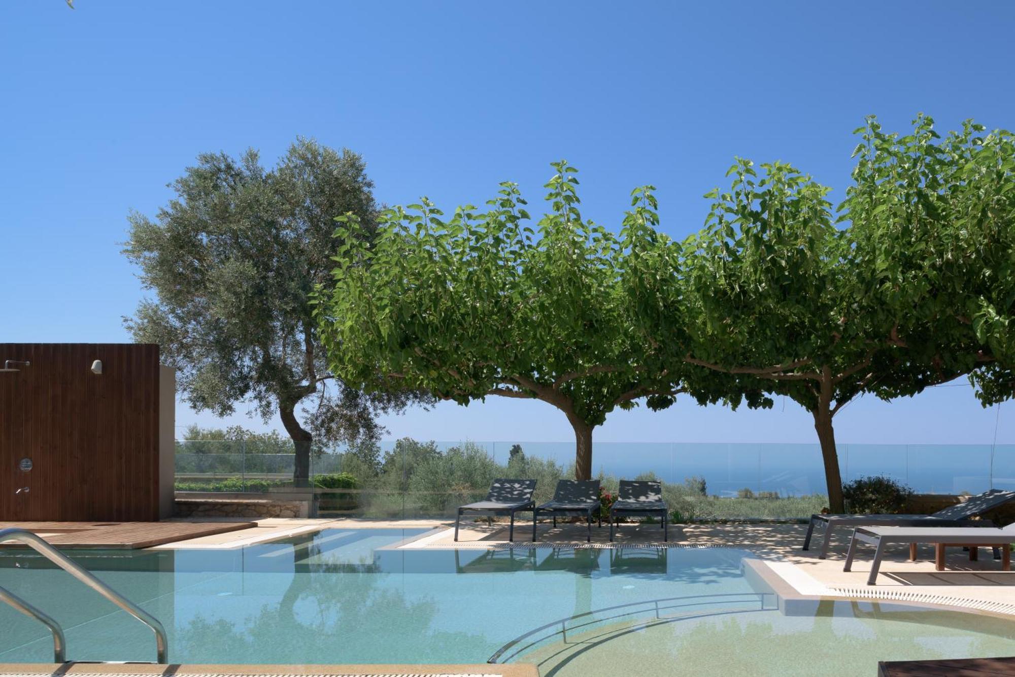 Thetree Villa, With Heated Pool & Spa Whirlpool Gallos Exterior photo