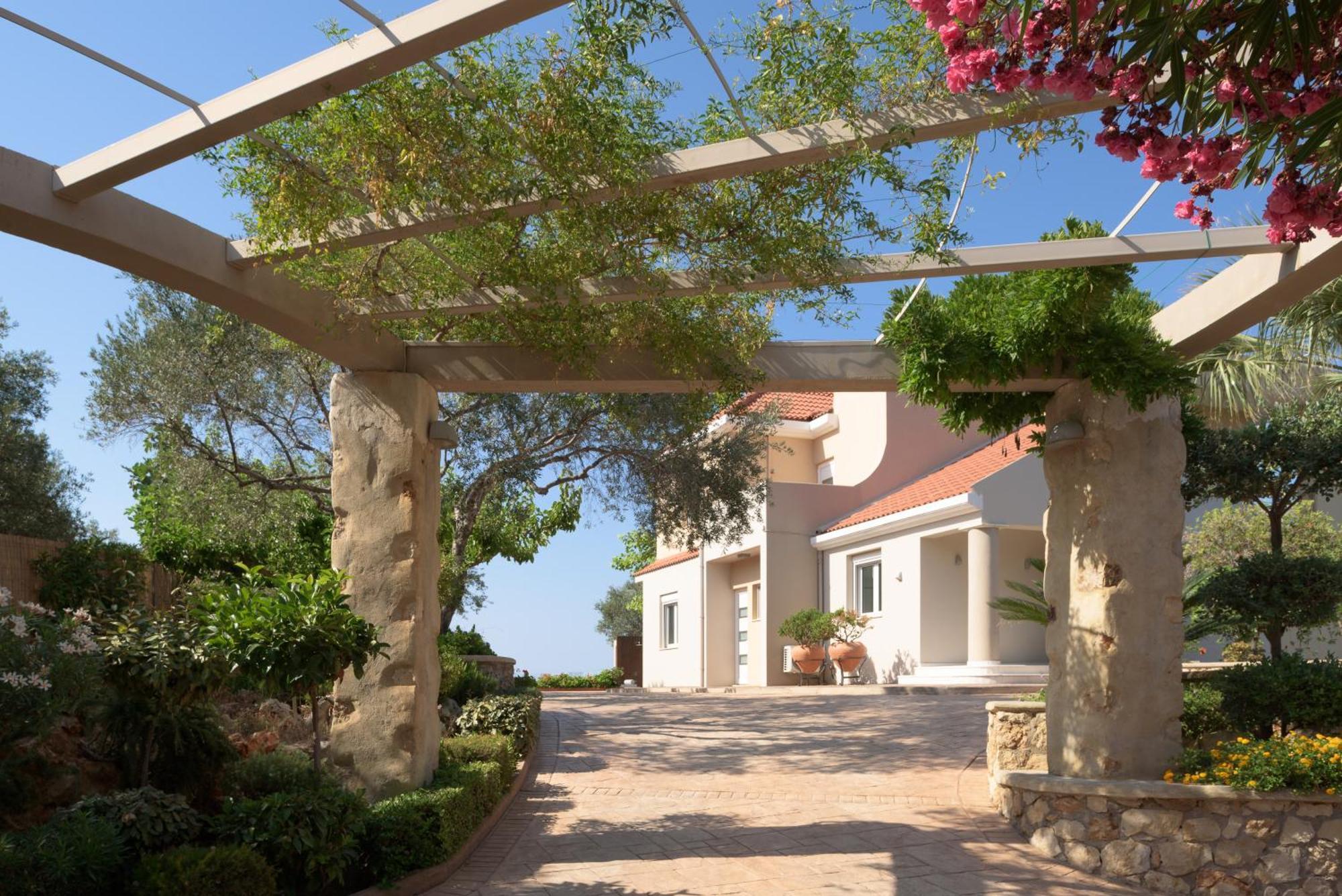 Thetree Villa, With Heated Pool & Spa Whirlpool Gallos Exterior photo