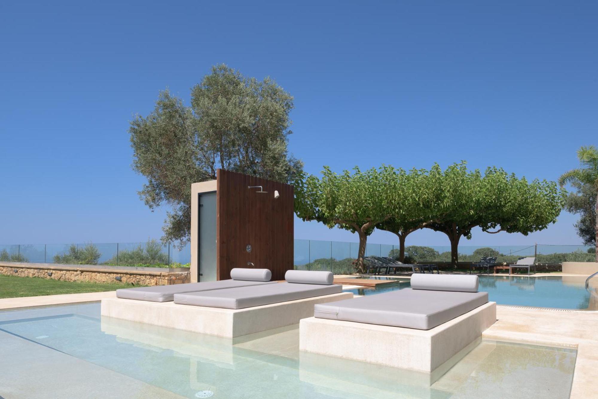 Thetree Villa, With Heated Pool & Spa Whirlpool Gallos Exterior photo
